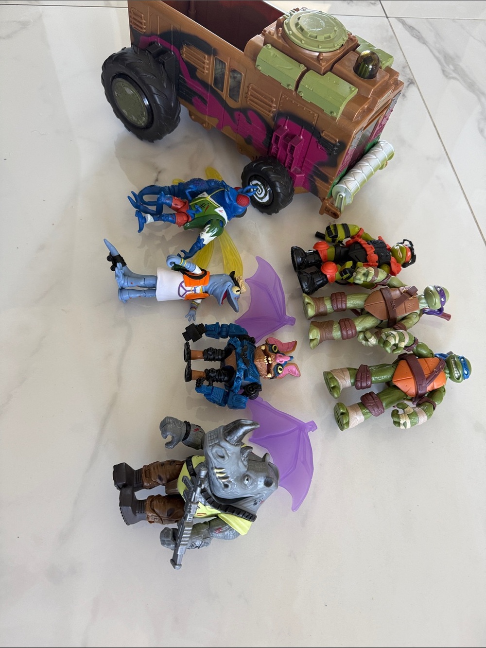 Classic Turtle & Mutant Heroes Action Figure Set - Green & Purple